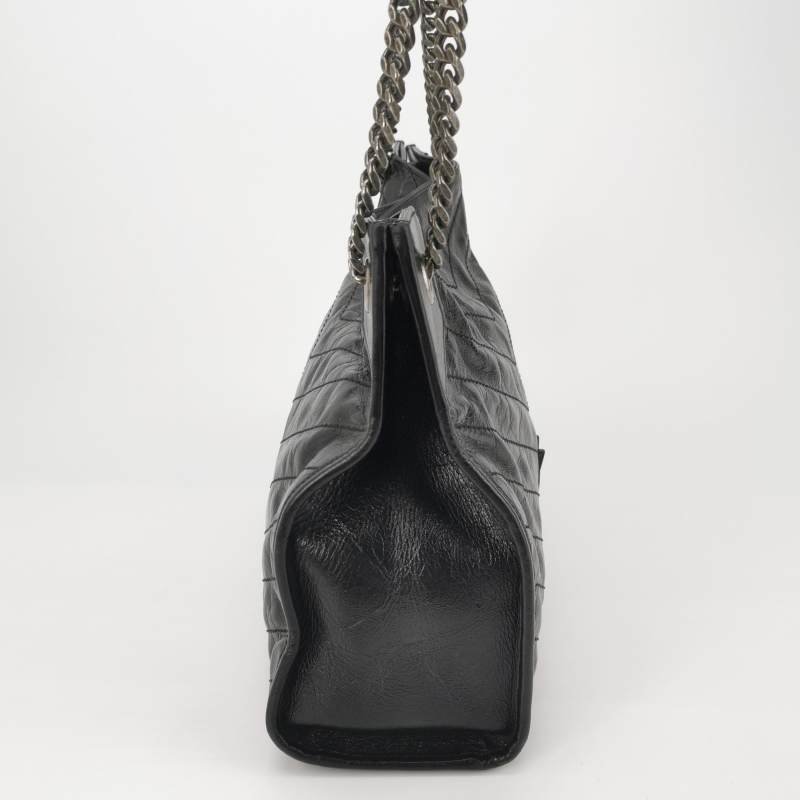 Saint Laurent Niki油蠟皮純色V紋絎縫YSL標誌單肩包-3