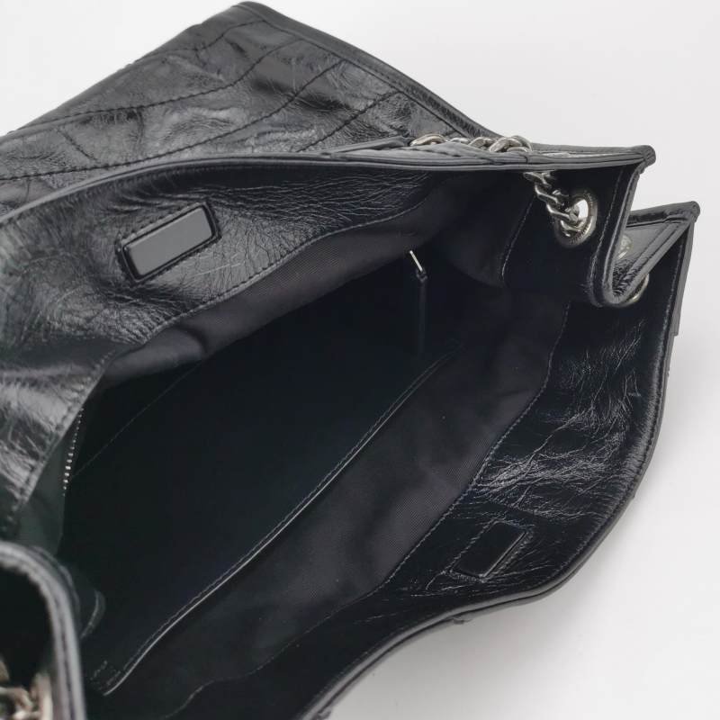 Saint Laurent Niki油蠟皮純色V紋絎縫YSL標誌單肩包-6