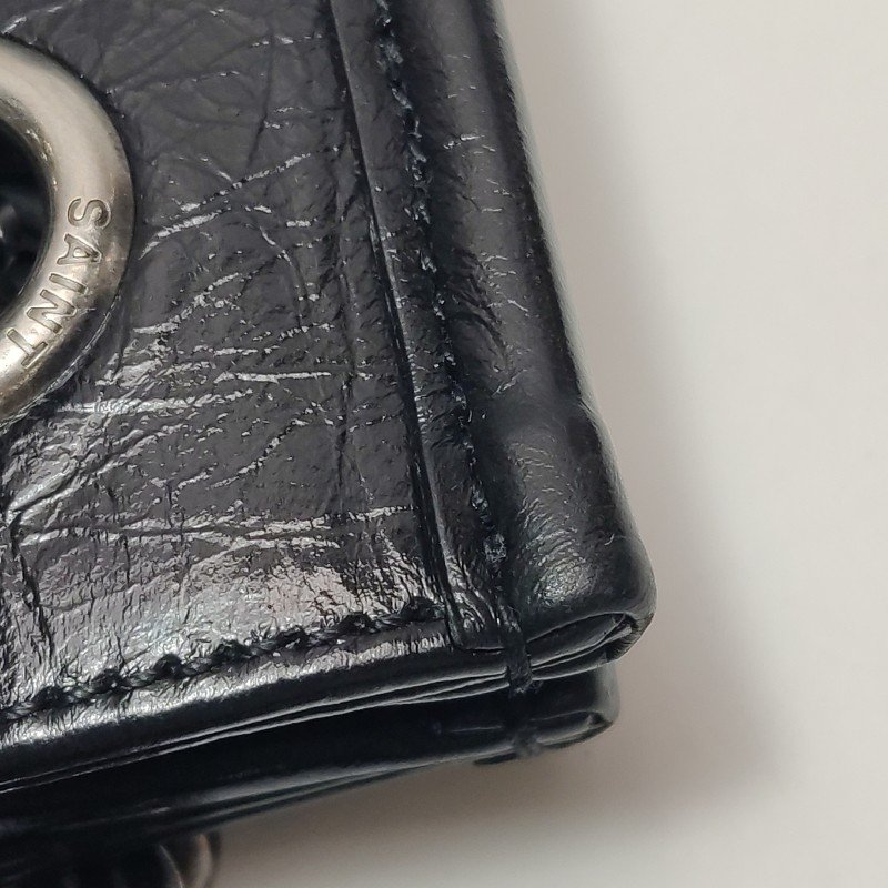 Saint Laurent Niki油蠟皮純色V紋絎縫YSL標誌單肩包-13