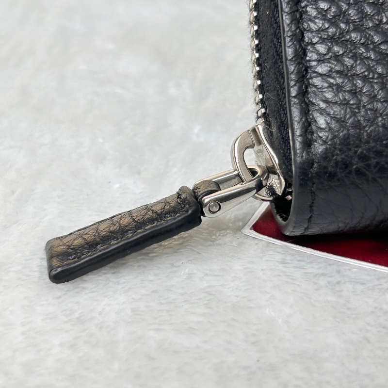 Prada Vitello Daino Triangle 粒紋皮革長夾 晶片款-3