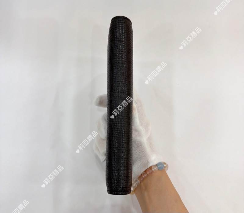 莉亞精品♡ Bv黑色牛皮長夾 二手-6