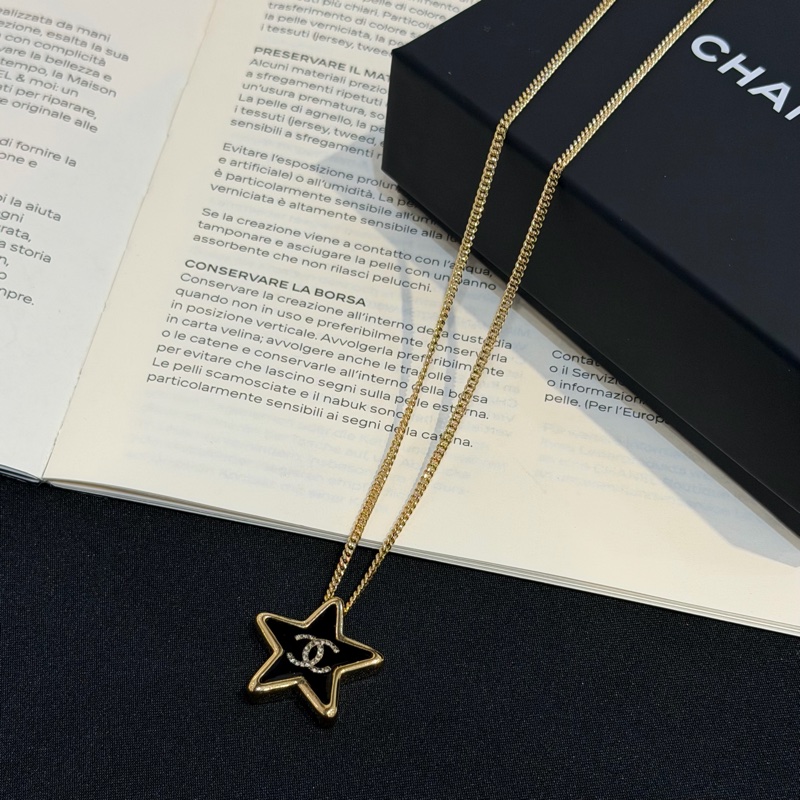 CHANEL雙C黑色星星造型琺瑯項鍊-1