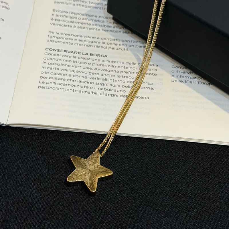 CHANEL雙C黑色星星造型琺瑯項鍊-3