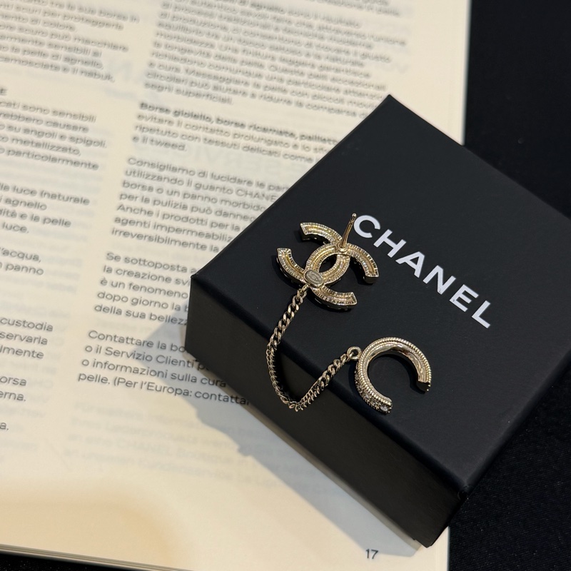 CHANEL金雙C立體字母垂墜水鑽C耳環/單-3