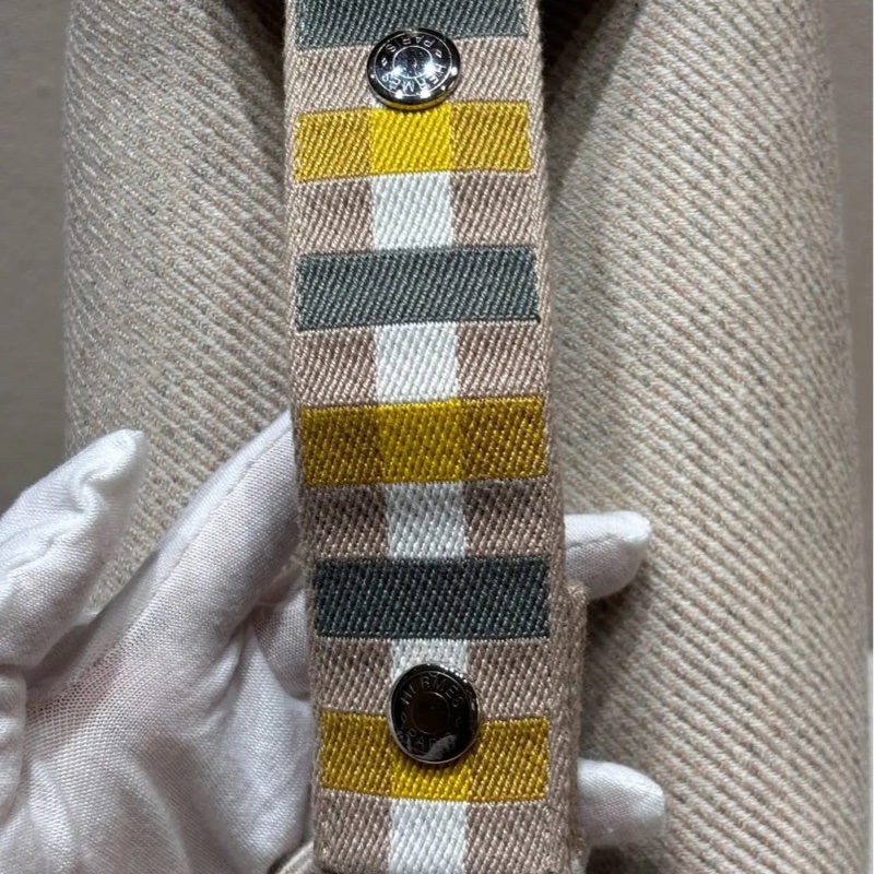 【幾乎全新】Hermes愛馬仕 Bride-a-Brac 米灰色飯盒包 小號 尺寸約21x12x17-4