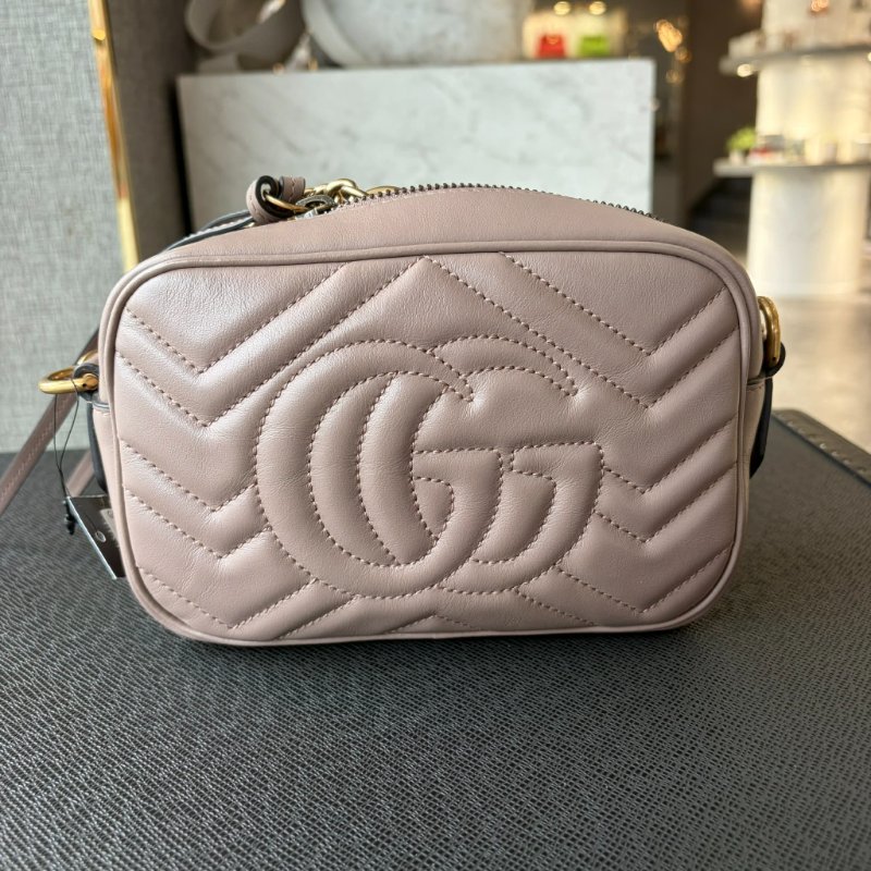 GUCCI 豆沙色馬孟小款相機包-2
