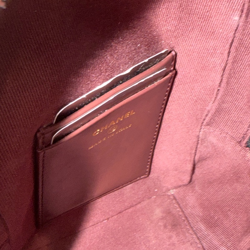 Chanel 黑金小書包-4