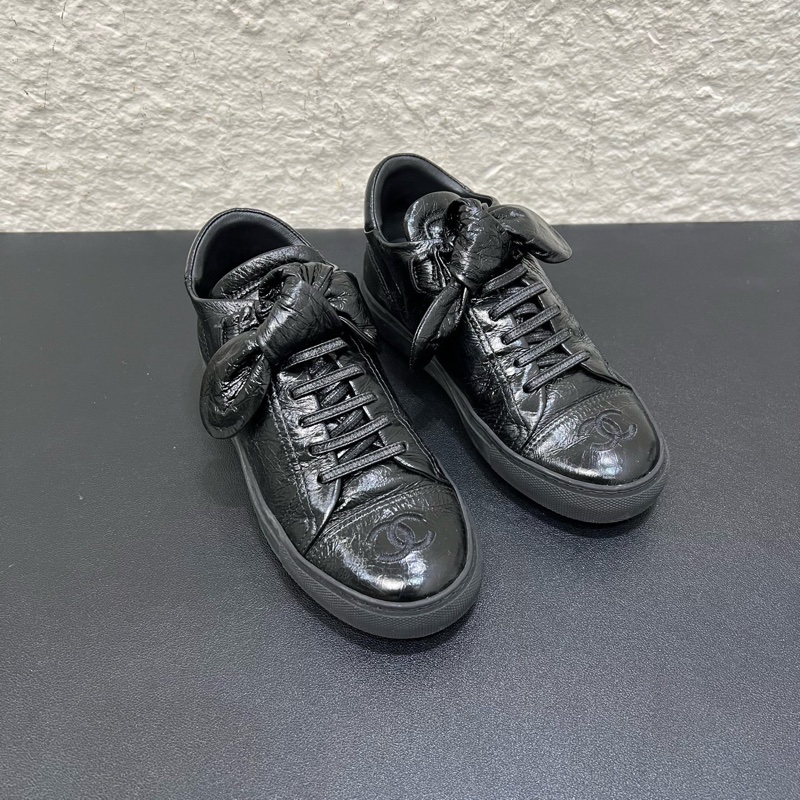 98新Chanel香奈兒蝴蝶結黑色休閒鞋板鞋 35.5 碼-4