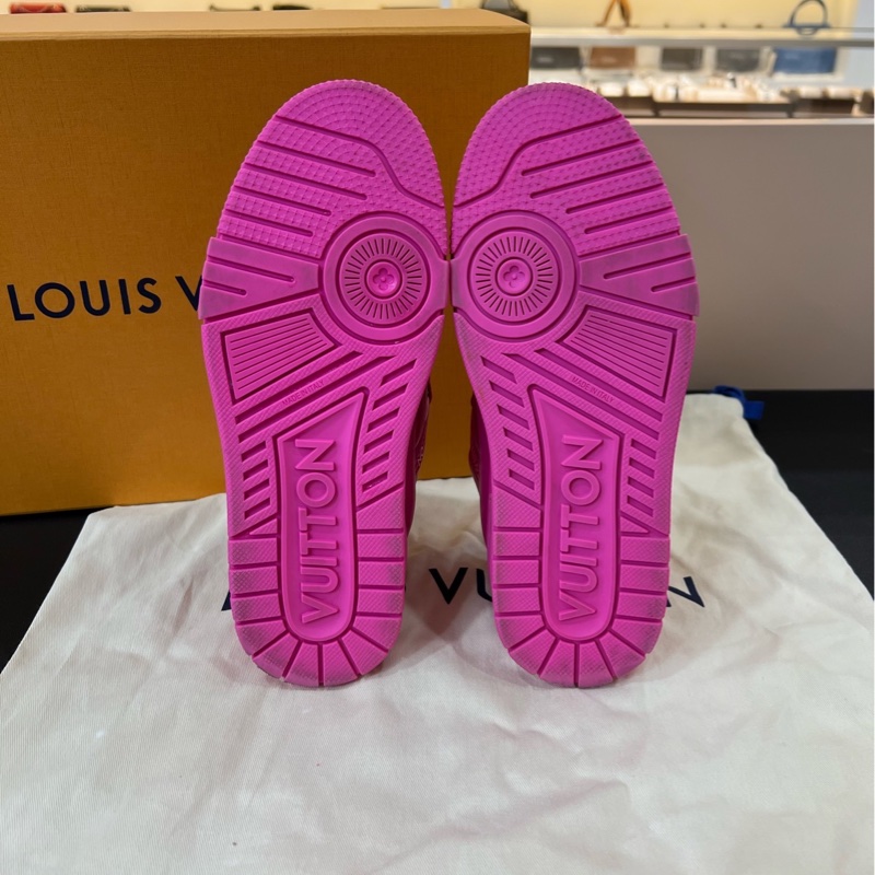 99新LV路易威登trainer系列玫粉色胖丁板鞋  36碼-9