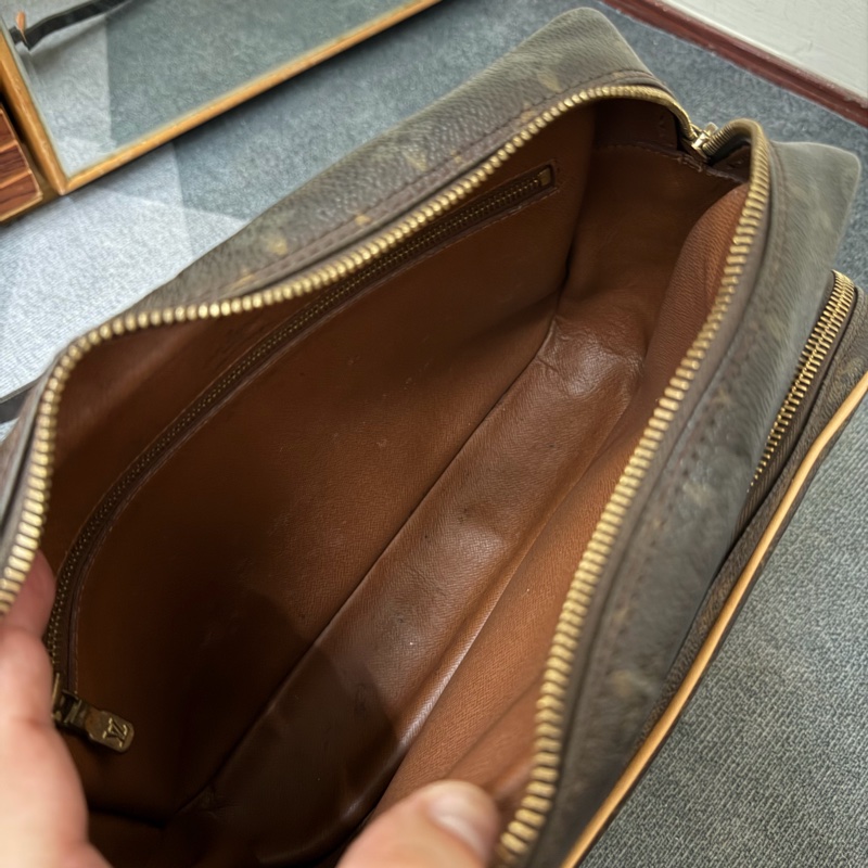 Lv雙層老花相機包/斜背包（M45244）-7