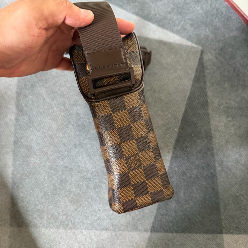 Lv棋盤格豆腐包（N41442)-4