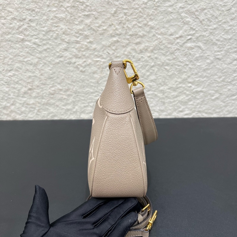 99新芯片款LV路易威登 Boulogne老花大象灰牛角包-3