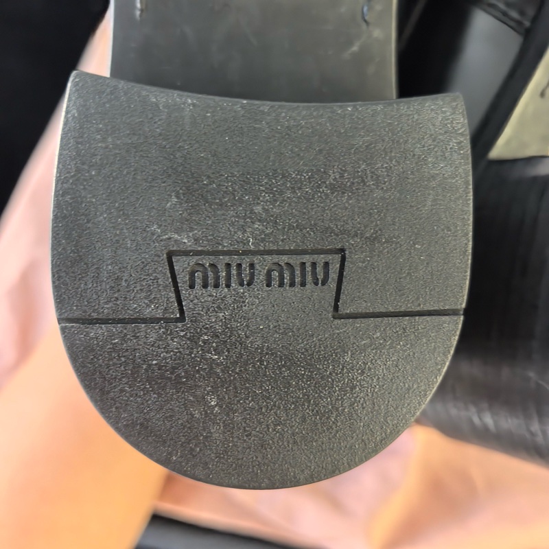 99新 MIUMIU繆繆 樂福鞋 小牛皮36碼  附件：塵袋。-6