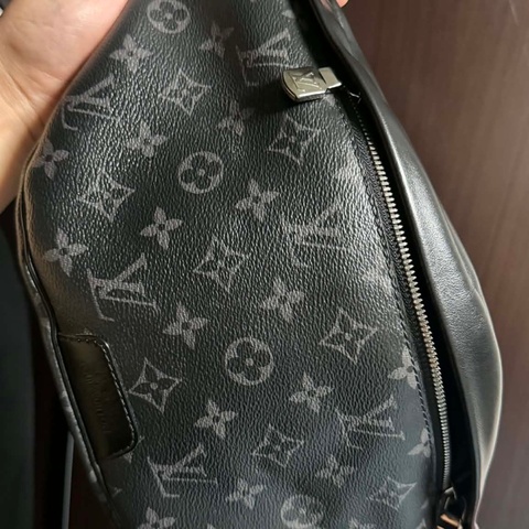 Lv黑花腰包(M44336)