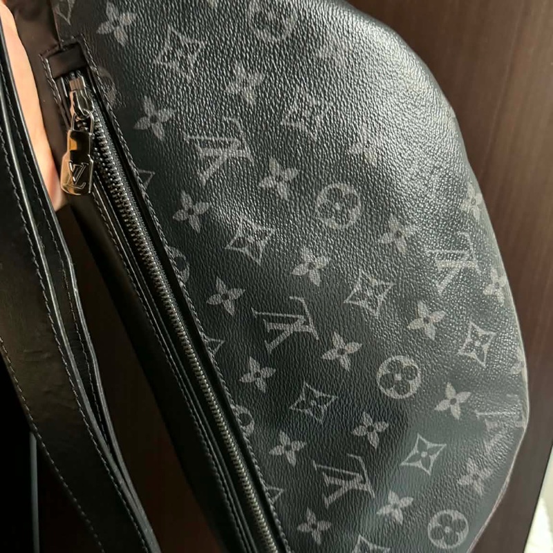 Lv黑花腰包(M44336)-1