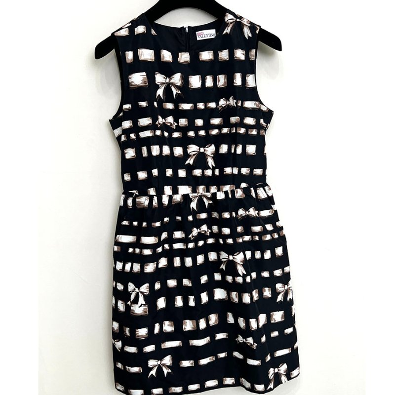 RED VALENTINO 黑色珠寶蝴蝶結小洋裝 M-5