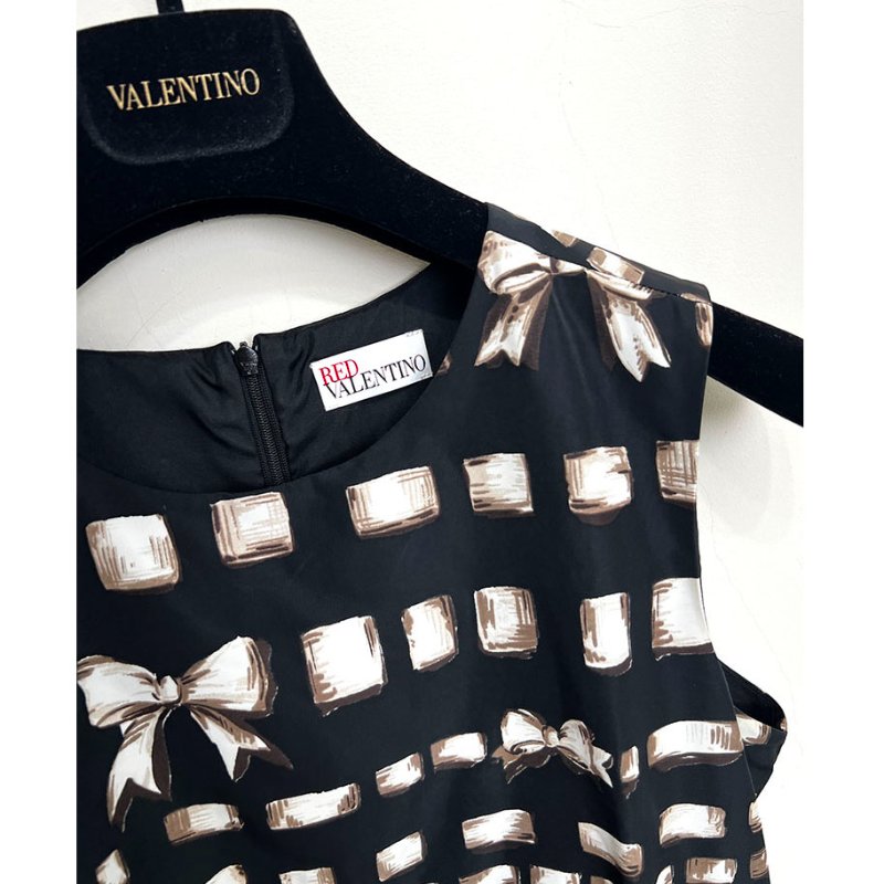 RED VALENTINO 黑色珠寶蝴蝶結小洋裝 M-8