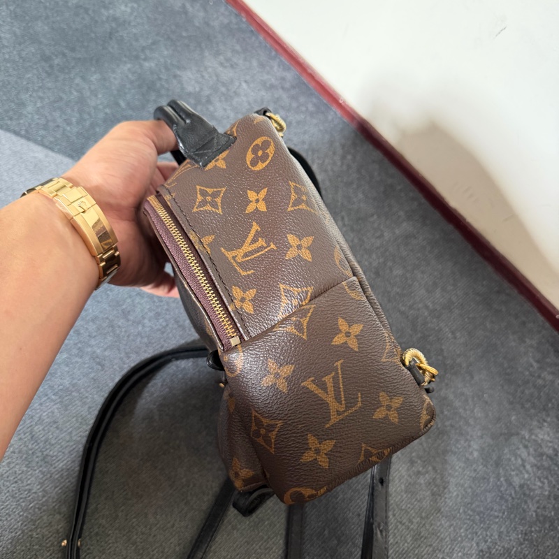 Lv 老花Mini後背包-2