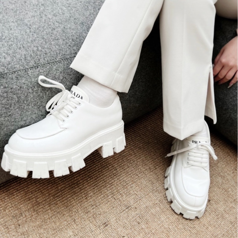 PRADA普拉达厚底鞋-3