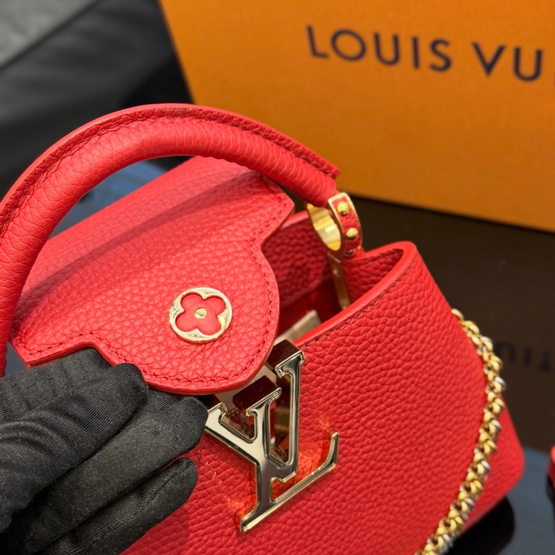 LV Capucines mini-1