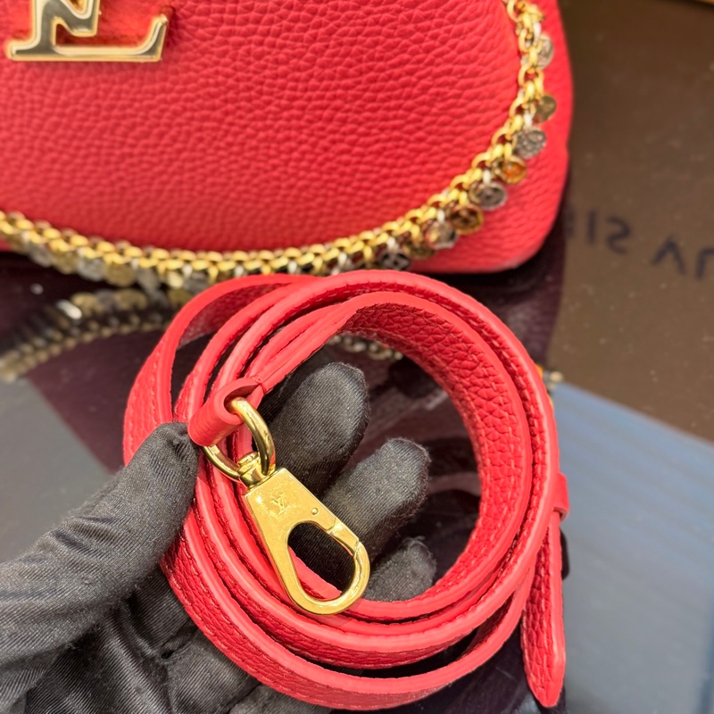 LV Capucines mini-5