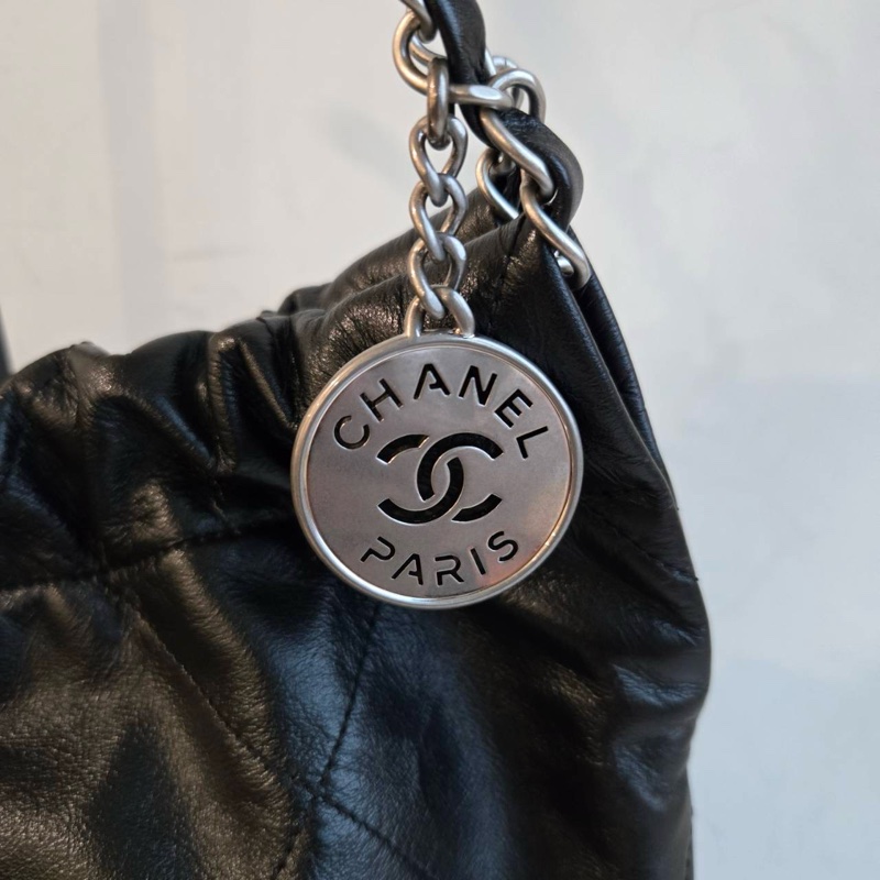 Chanel 22bag-8