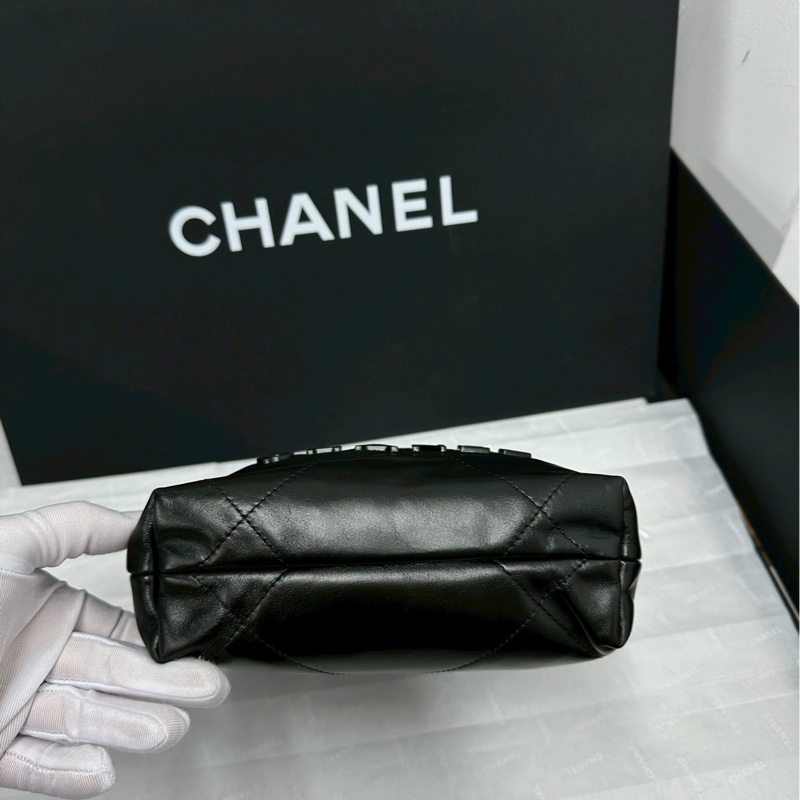 帥氣慵懶感😎✨超火爆❤️‍🔥Chanel香奈兒全黑soblack22bag垃圾袋mini單肩斜挎包手提包-4