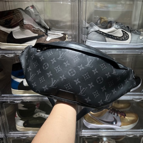 Lv 黑色老花腰包
