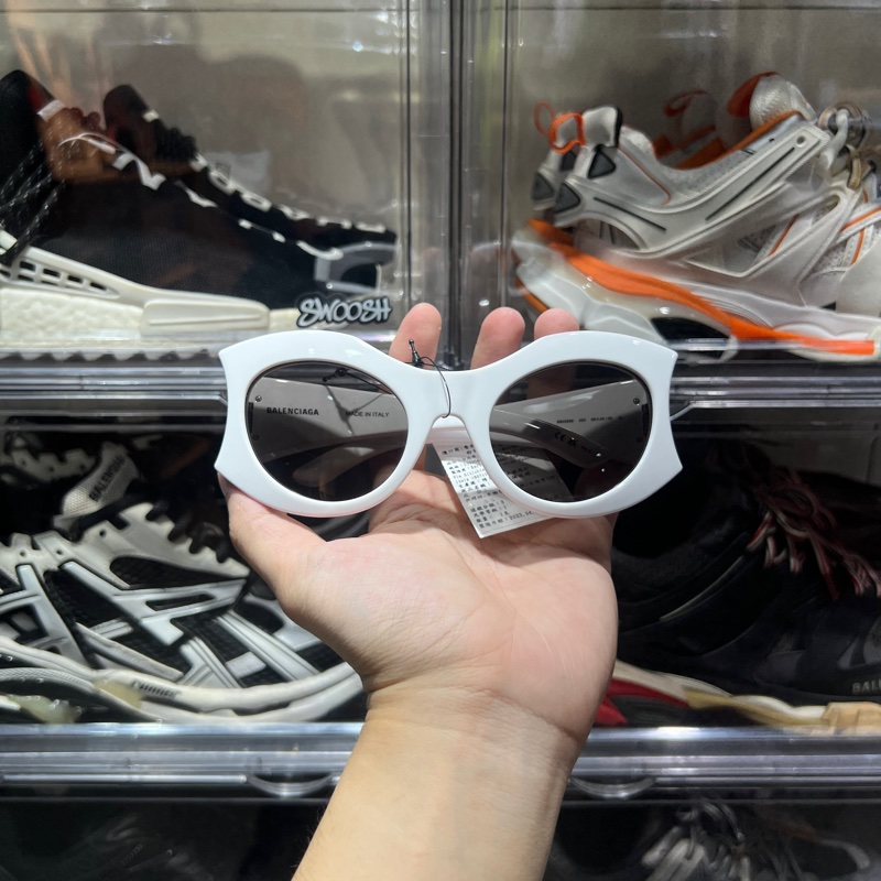 巴黎世家 白色墨鏡-0