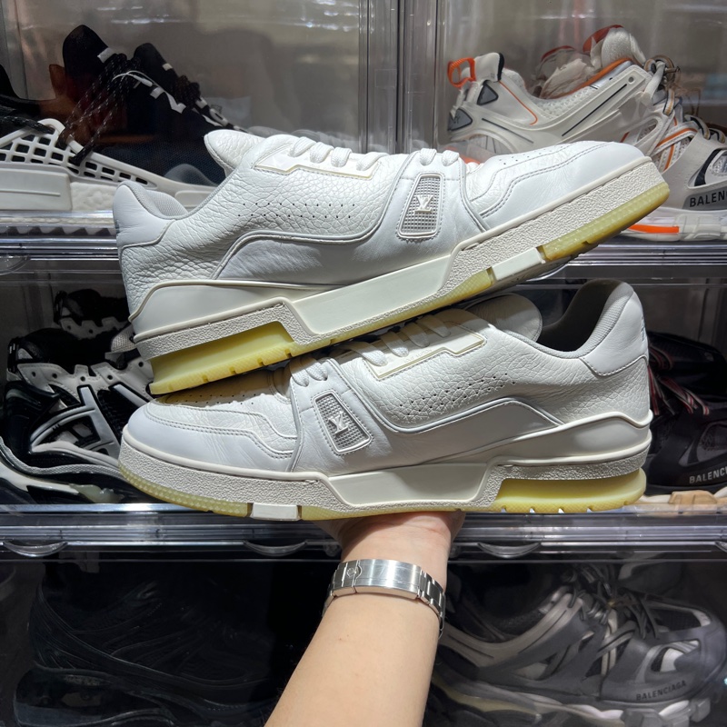 Lv trainer 白水泥Eu43-2