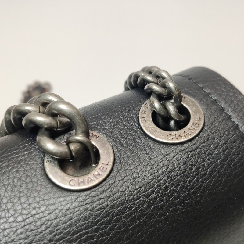 Chanel Flap Bag牛皮純色菱格絎縫雙C扣斜背包單肩包-13