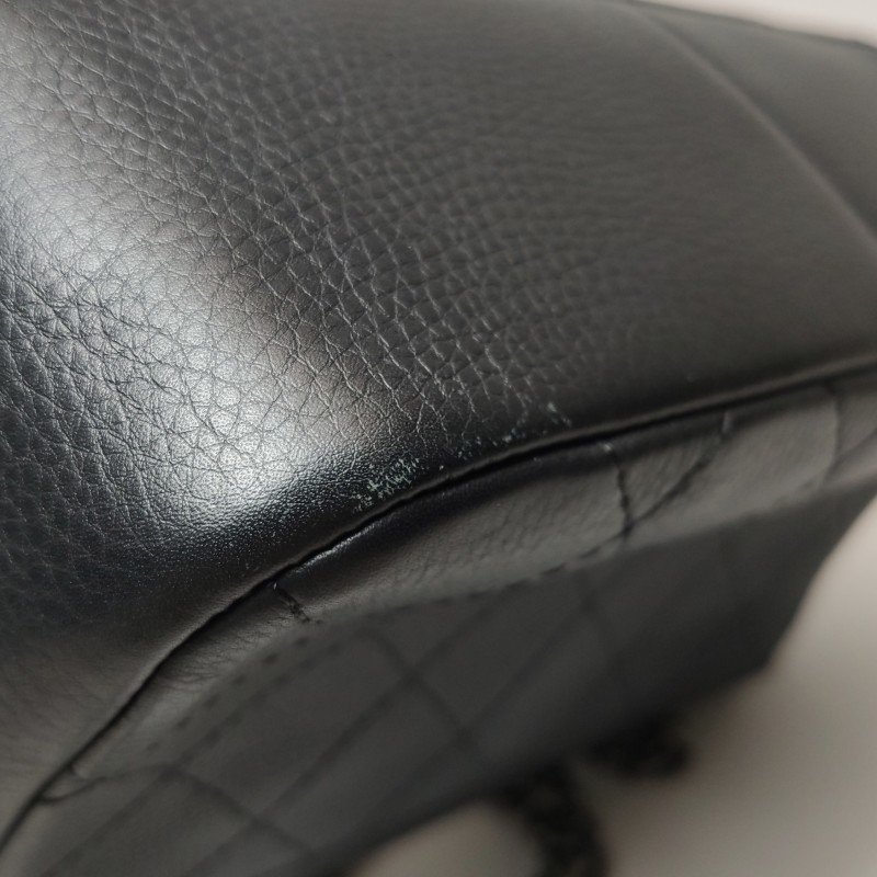 Chanel Flap Bag牛皮純色菱格絎縫雙C扣斜背包單肩包-15