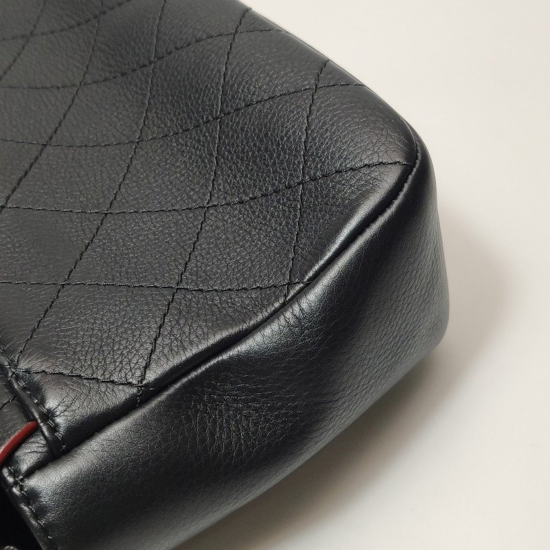 Chanel Flap Bag牛皮純色菱格絎縫雙C扣斜背包單肩包-21