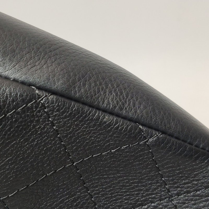 Chanel Flap Bag牛皮純色菱格絎縫雙C扣斜背包單肩包-23