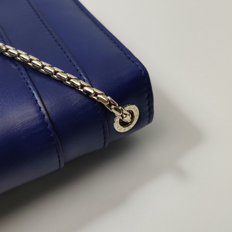 Bvlgari Serpenti Forever蛇頭包小號牛皮純色蛇頭斜背包單肩包-13