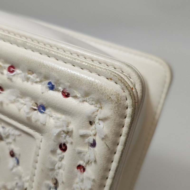 Chanel Leboy 季節限定款小號羊皮方形雙C鎖扣單肩包-16