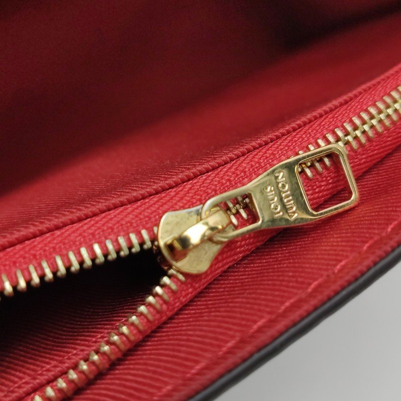 Louis Vuitton (LV) ClunyBB植鞣革Monogram印花翻蓋斜背包肩肩包晶片款-12