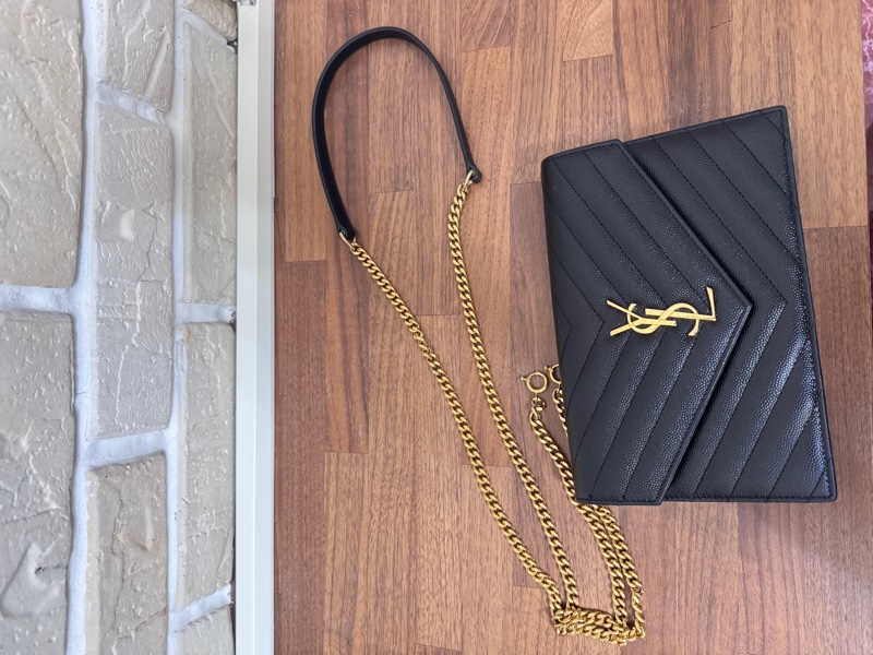 Ysl  黑金魚子醬 小號woc-5