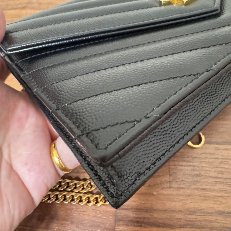 Ysl  黑金魚子醬 小號woc-11