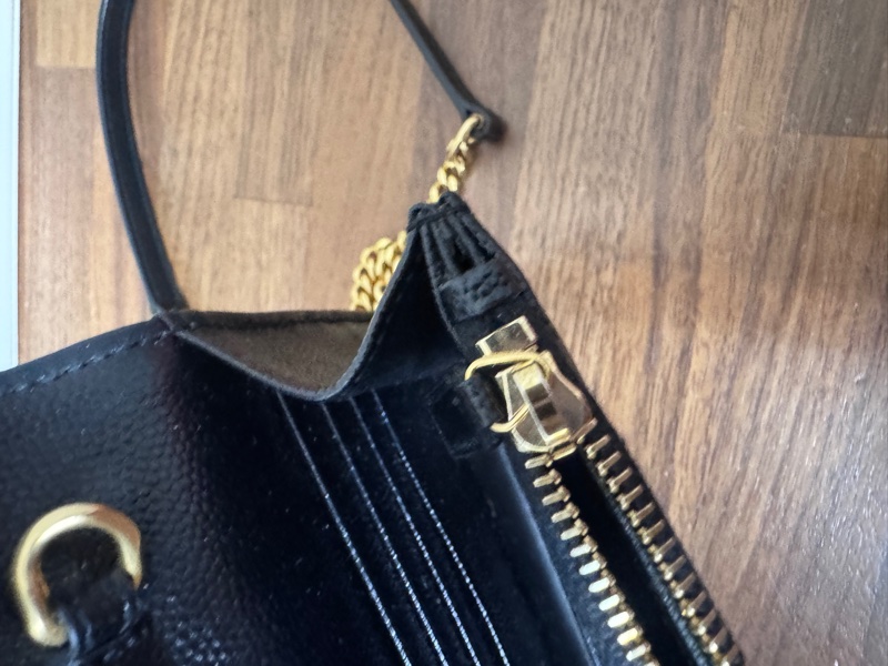 Ysl  黑金魚子醬 小號woc-14