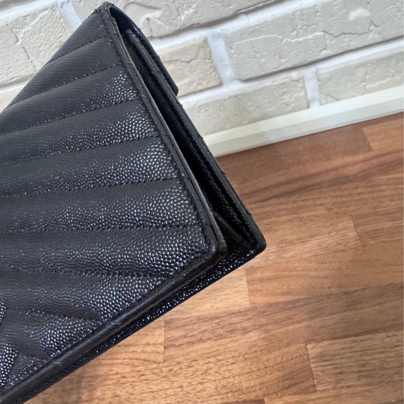 Ysl  黑金魚子醬 小號woc-21