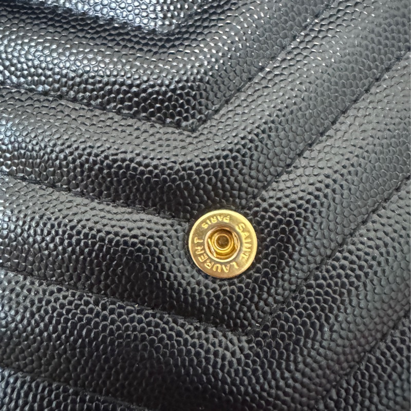 Ysl  黑金魚子醬 小號woc-31