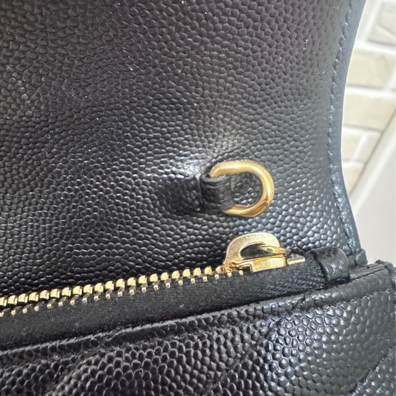 Ysl  黑金魚子醬 小號woc-33