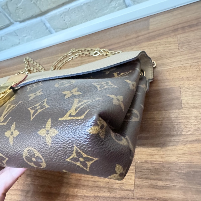 Lv   老花拼色信封包-12