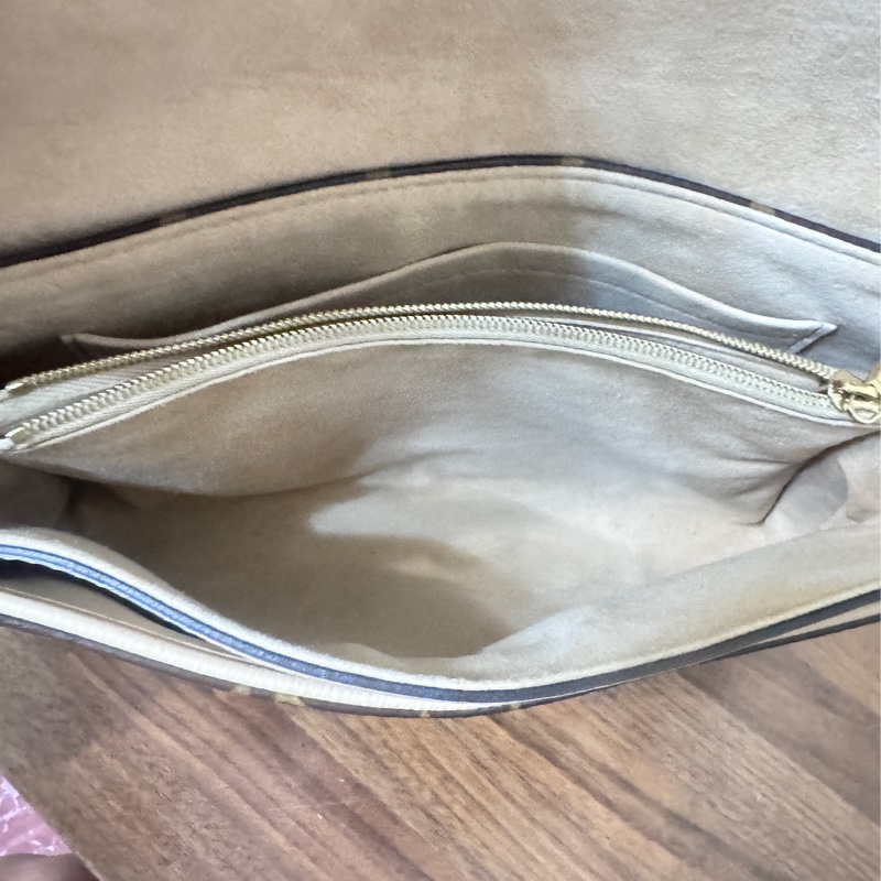 Lv   老花拼色信封包-21