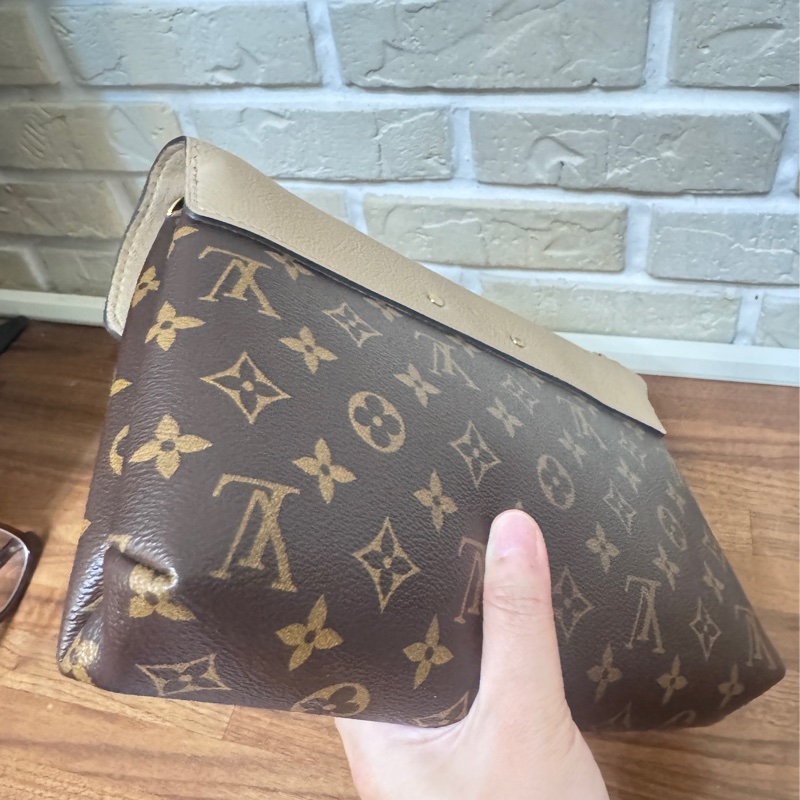 Lv   老花拼色信封包-32