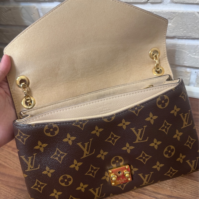 Lv   老花拼色信封包-38