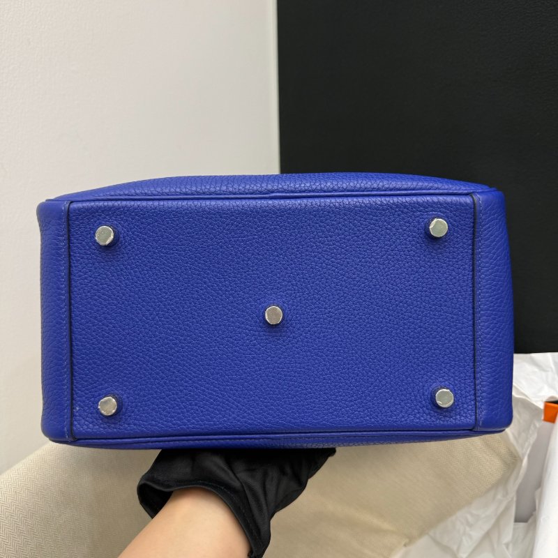 愛馬仕 Lindy26 電光藍 肩背包-4