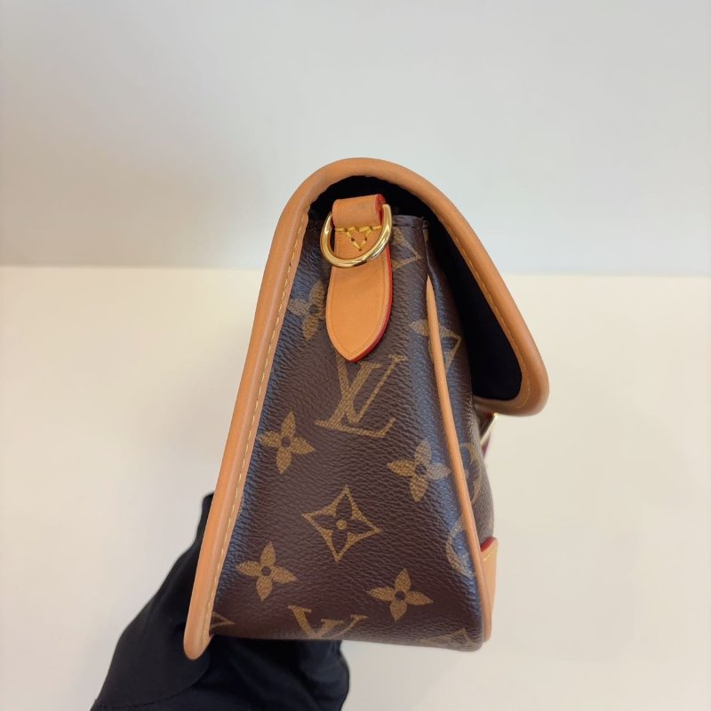 芯片款 路易威登/Louis Vuitton Diane老花法棍腋下包-2