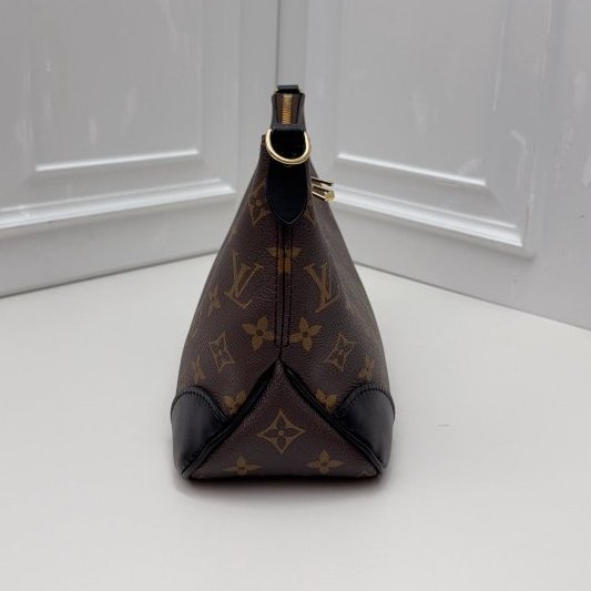 芯片款 路易威登/Louis Vuitton Monogram老花黑牛角腋下包-3